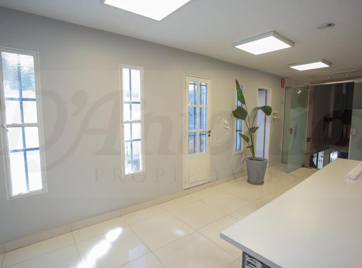 Casa · 400m² · 16 Ambientes