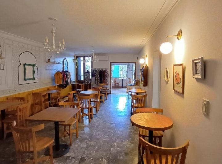 Casa · 200m² · 11 Ambientes · 1 Cochera
