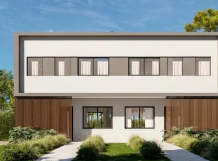 Casa · 121m² · 4 Ambientes · 1 Cochera