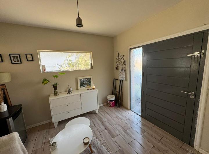 Casa · 207m² · 5 Ambientes · 1 Cochera