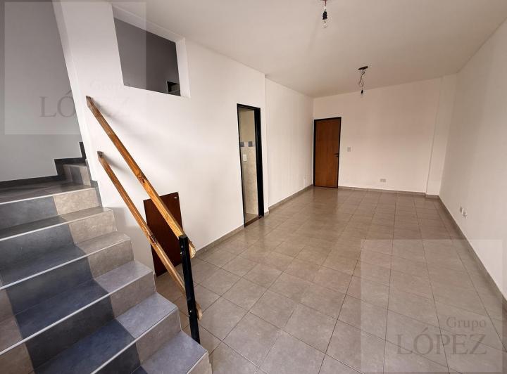 Casa · 90m² · 3 Ambientes · 1 Cochera