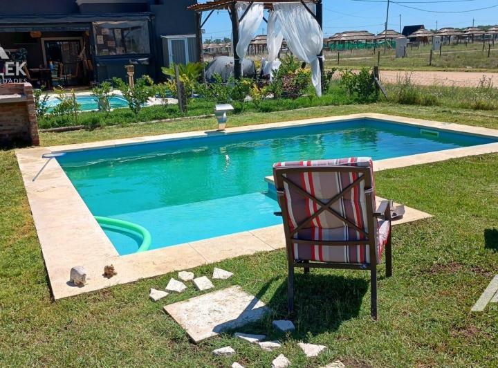 Casa · 300m² · 3 Ambientes