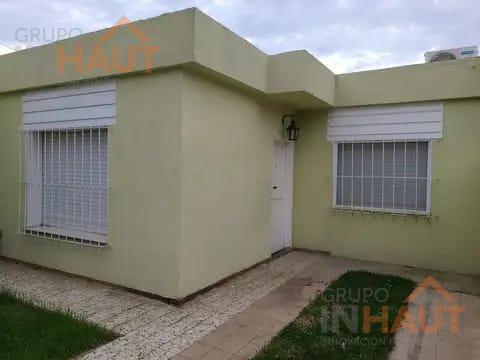 Casa · 150m² · 5 Ambientes · 2 Cocheras
