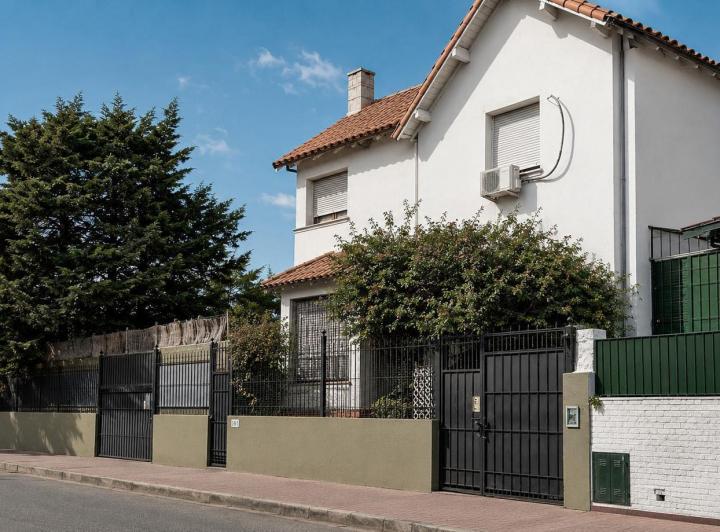 Casa · 227m² · 5 Ambientes · 5 Cocheras