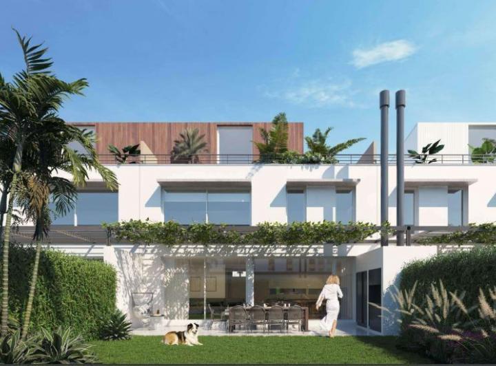 Casa · 172m² · 5 Ambientes · 2 Cocheras