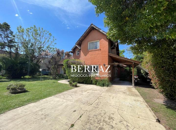 Casa · 186m² · 5 Ambientes · 3 Cocheras