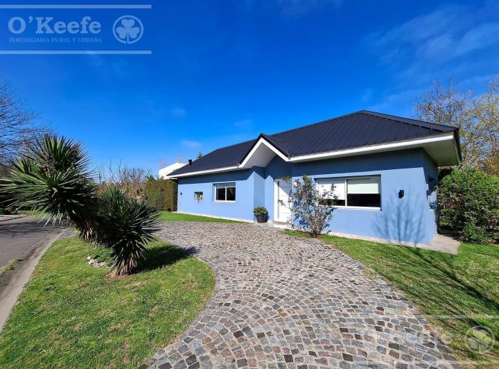 Casa · 154m² · 4 Ambientes · 1 Cochera