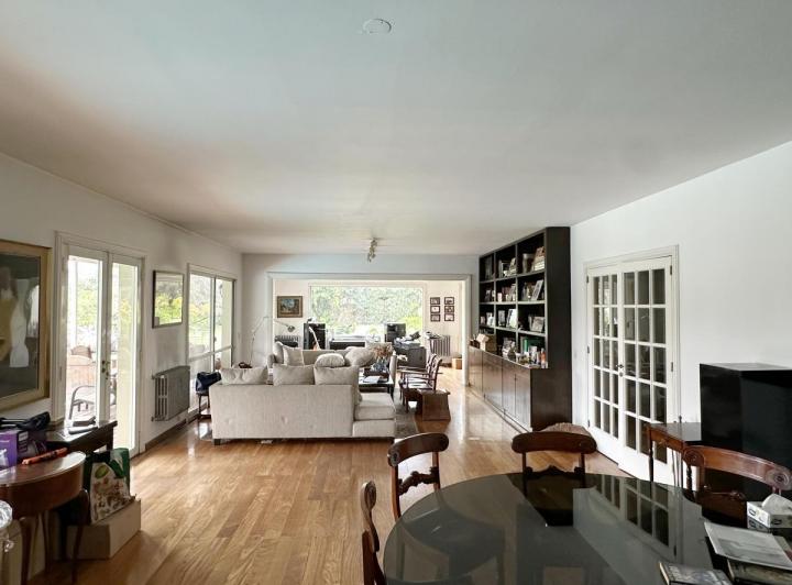 Casa · 326m² · 6 Ambientes