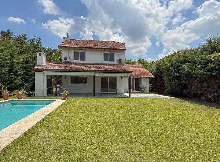 Casa · 188m² · 5 Ambientes