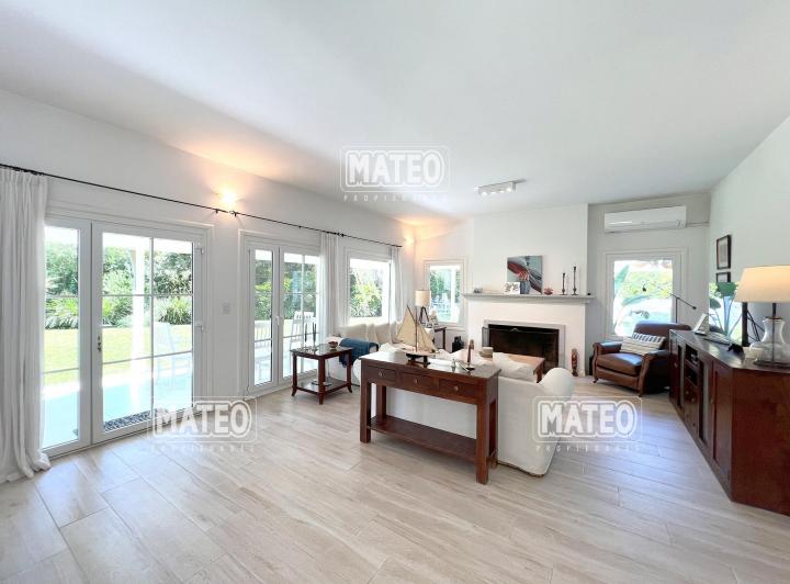 Casa · 285m² · 5 Ambientes