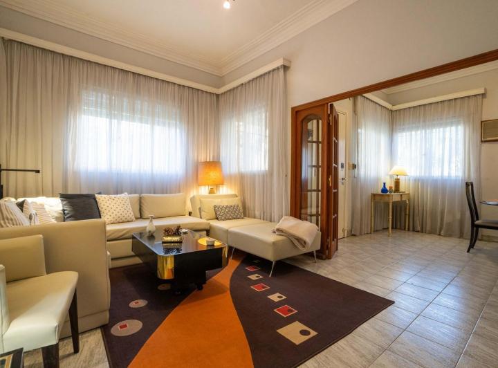 Casa · 135m² · 4 Ambientes · 1 Cochera
