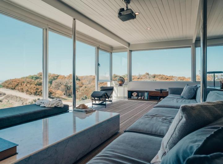 Casa · 290m² · 6 Ambientes · 3 Cocheras