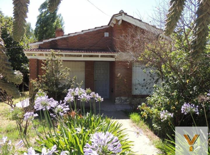 Casa · 189m² · 5 Ambientes · 1 Cochera
