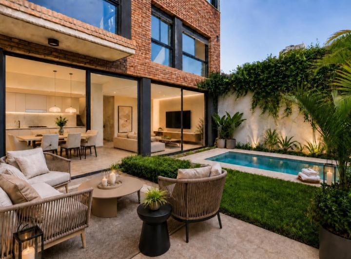 Casa · 123m² · 4 Ambientes · 1 Cochera