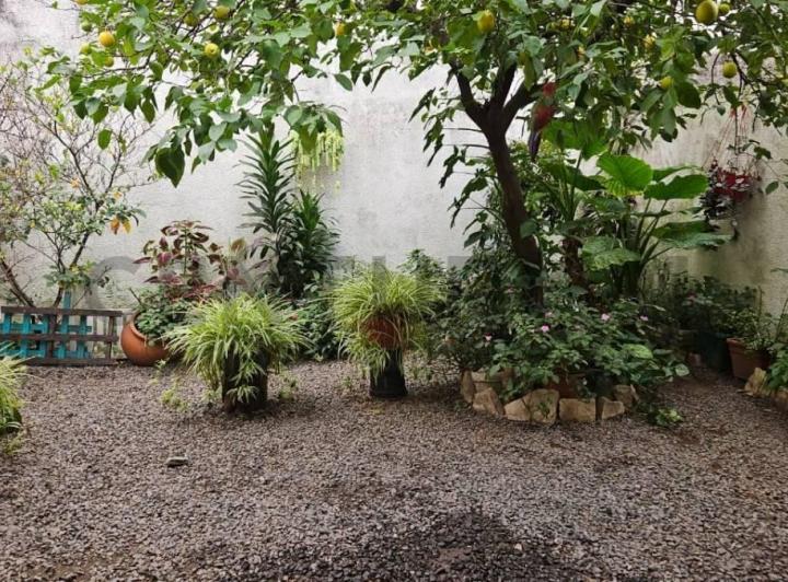 Casa · 135m² · 5 Ambientes · 1 Cochera