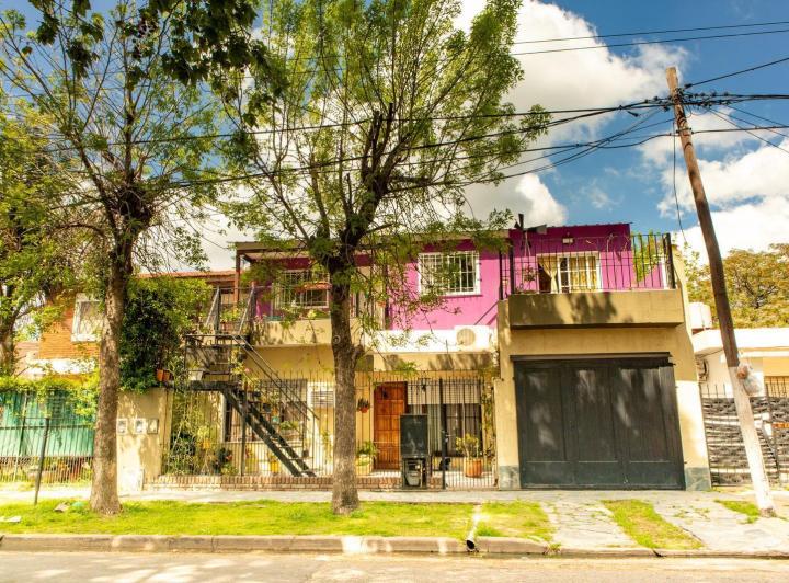 Casa · 222m² · 6 Ambientes · 1 Cochera
