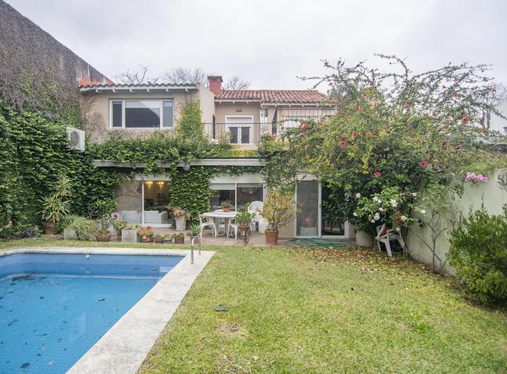Casa · 191m² · 5 Ambientes · 1 Cochera