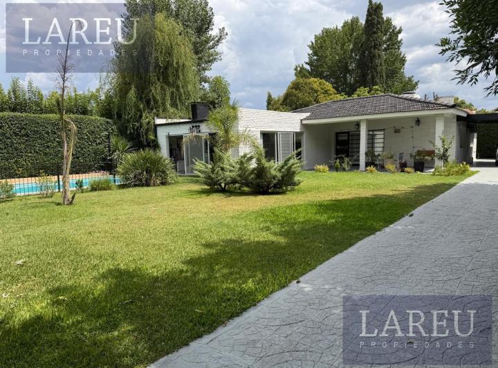 Casa · 140m² · 3 Ambientes