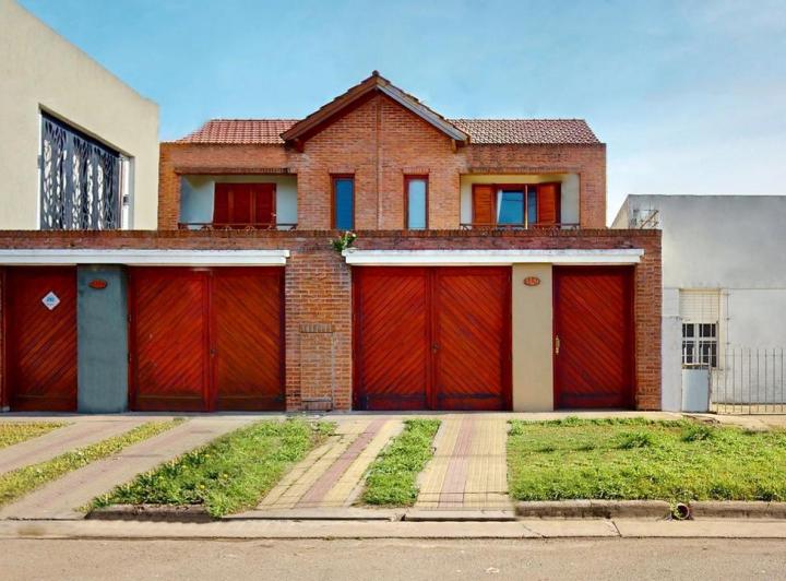 Casa · 66m² · 4 Ambientes · 1 Cochera