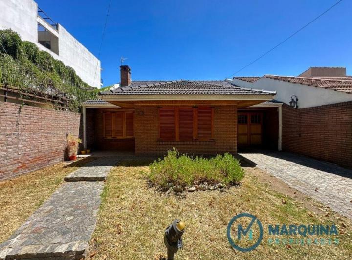 Casa · 150m² · 3 Ambientes · 1 Cochera