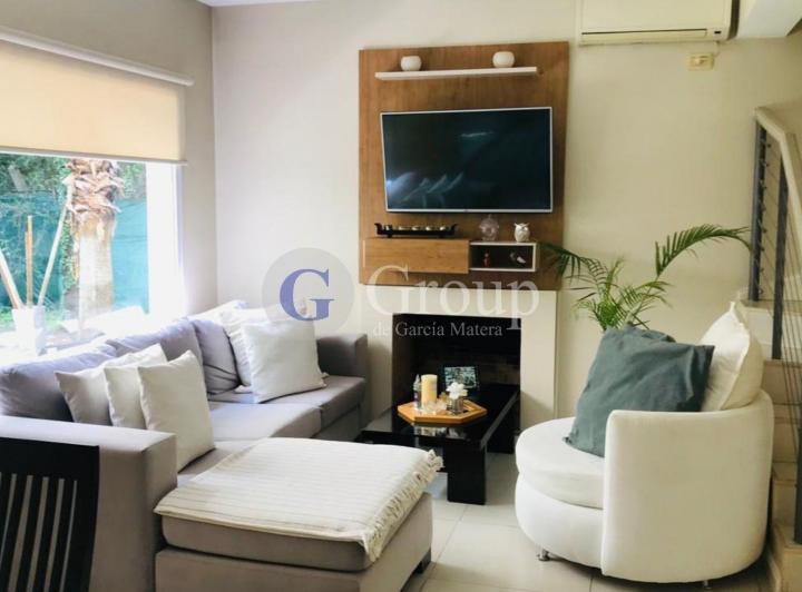 Casa · 80m² · 3 Ambientes · 1 Cochera