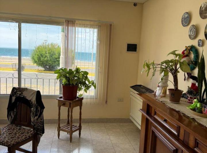 Casa · 215m²