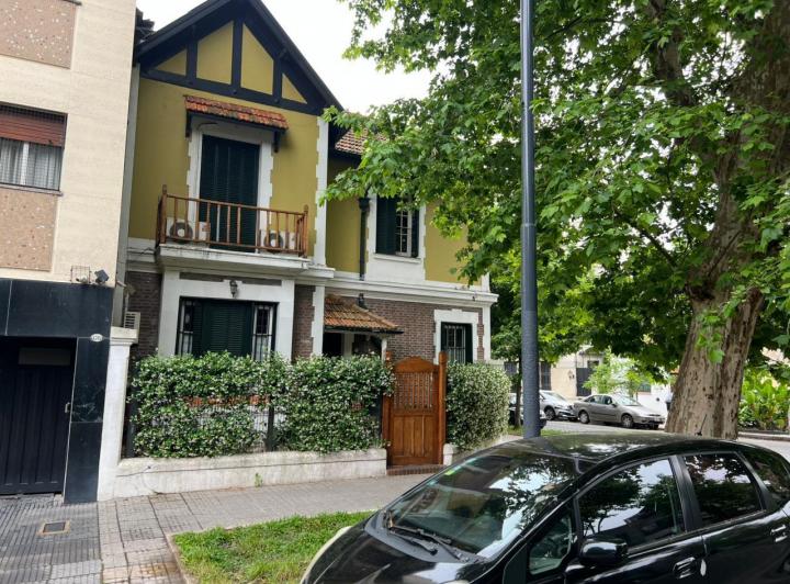 Casa · 272m² · 5 Ambientes