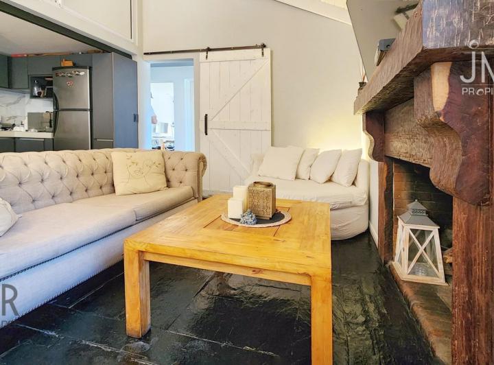 Casa · 90m² · 4 Ambientes · 2 Cocheras