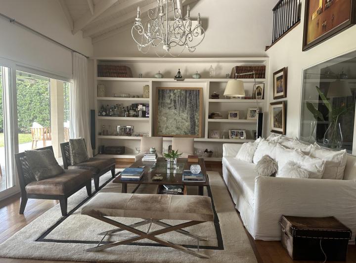 Casa · 278m² · 7 Ambientes