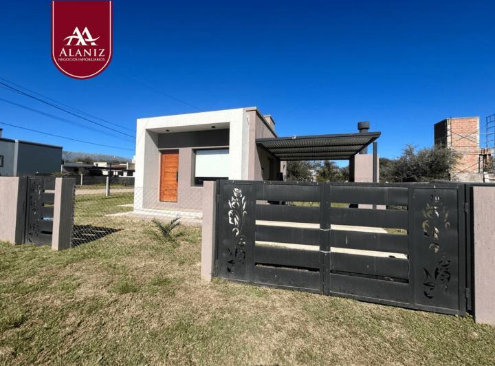 Casa · 70m² · 3 Ambientes · 1 Cochera