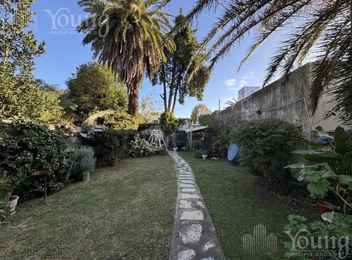 Casa · 113m² · 4 Ambientes · 2 Cocheras