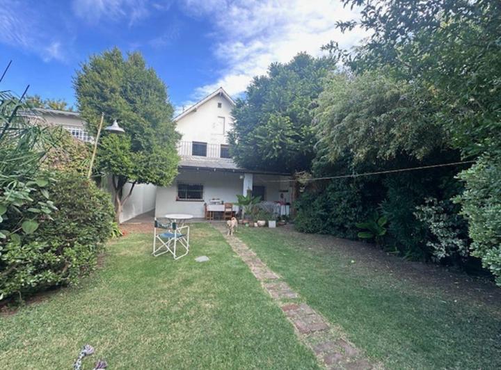 Casa · 266m² · 6 Ambientes