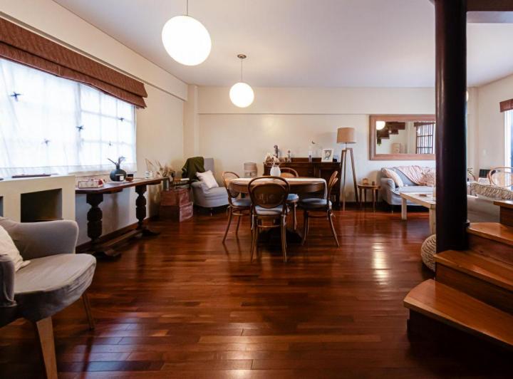 Casa · 167m² · 5 Ambientes · 1 Cochera