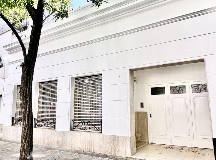 Casa · 180m² · 7 Ambientes · 1 Cochera