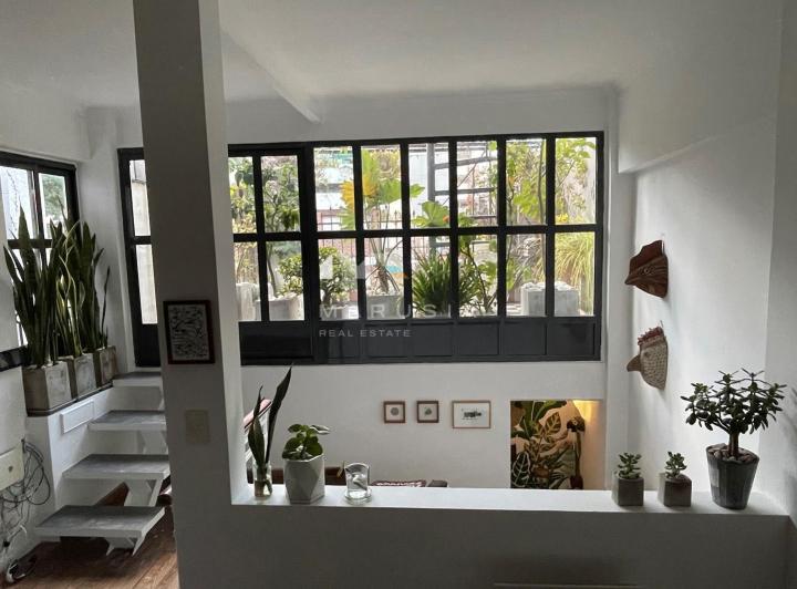 Casa · 247m² · 7 Ambientes · 1 Cochera