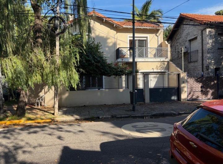 Casa · 185m² · 4 Ambientes · 1 Cochera