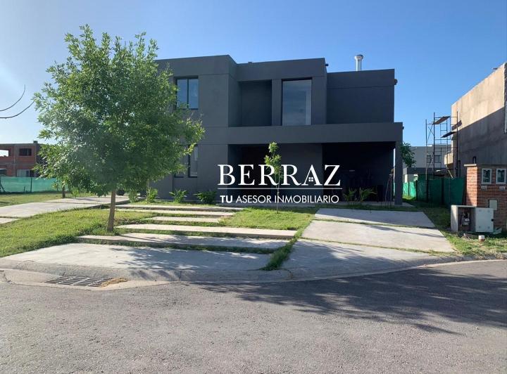 Casa · 170m² · 5 Ambientes · 1 Cochera