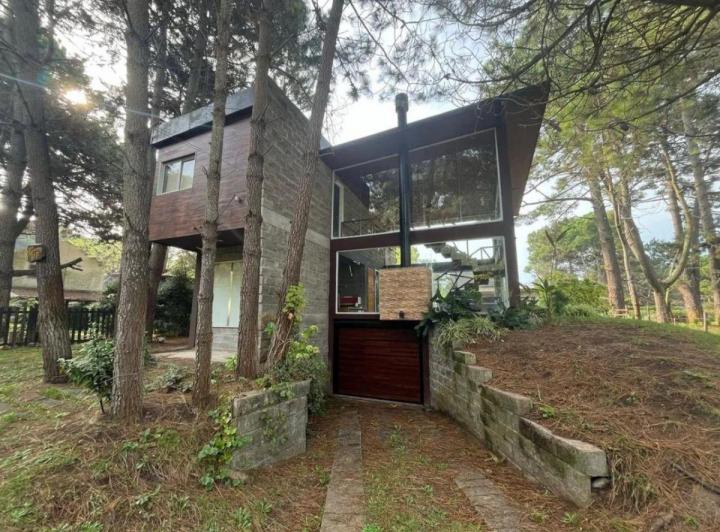 Casa · 138m² · 3 Ambientes · 1 Cochera