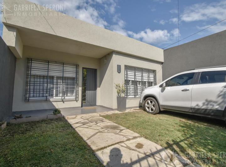 Casa · 65m² · 3 Ambientes · 1 Cochera