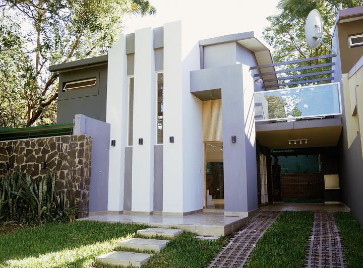 Casa · 95m² · 4 Ambientes · 1 Cochera