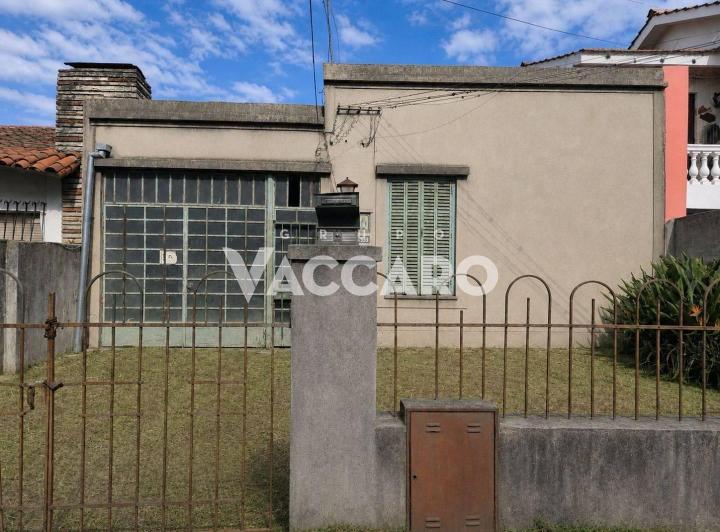 Casa · 128m² · 4 Ambientes · 1 Cochera