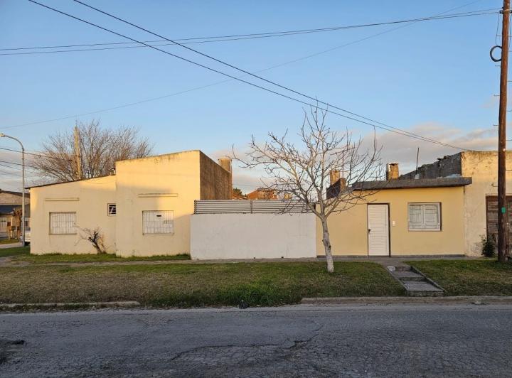 Casa · 106m² · 3 Dormitorios · 1 Cochera