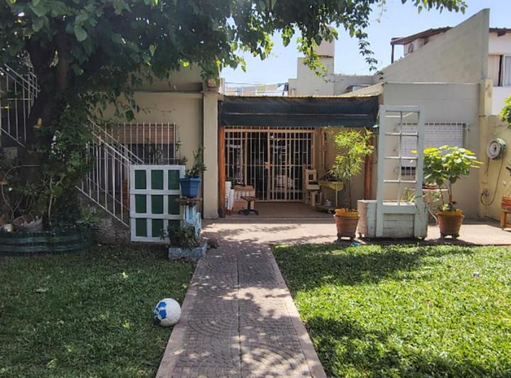Casa · 150m² · 5 Ambientes · 1 Cochera