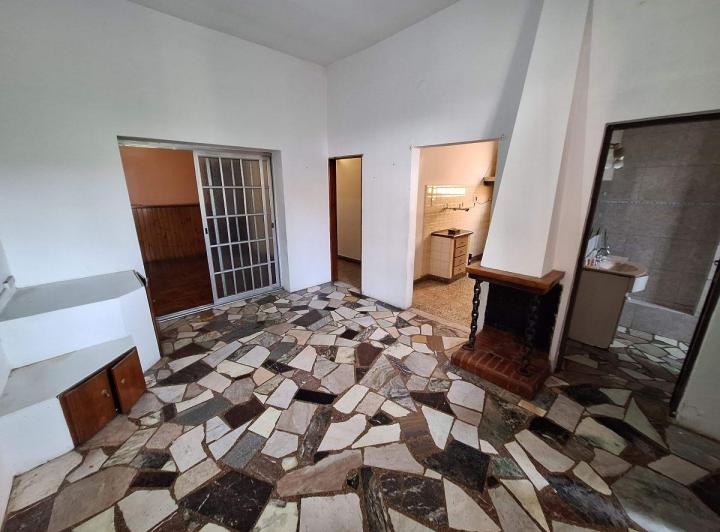Casa · 140m² · 4 Ambientes · 1 Cochera