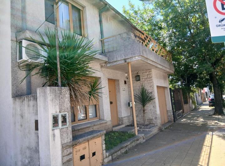Casa · 260m² · 5 Ambientes