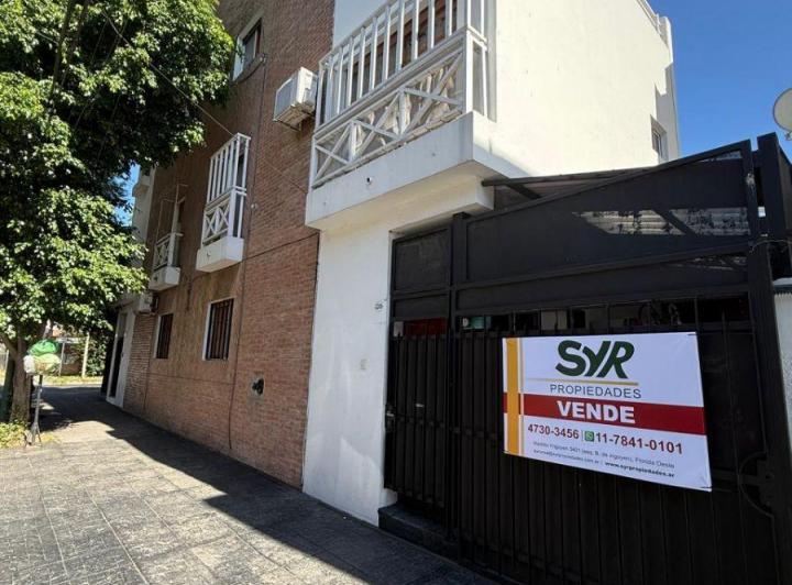 Casa · 88m² · 4 Ambientes · 1 Cochera