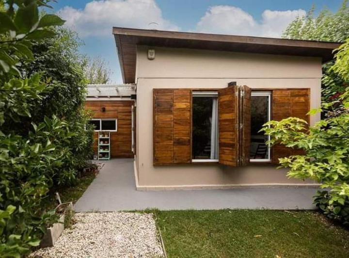 Casa · 94m² · 3 Ambientes · 1 Cochera
