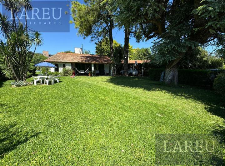 Casa · 95m² · 3 Ambientes · 1 Cochera