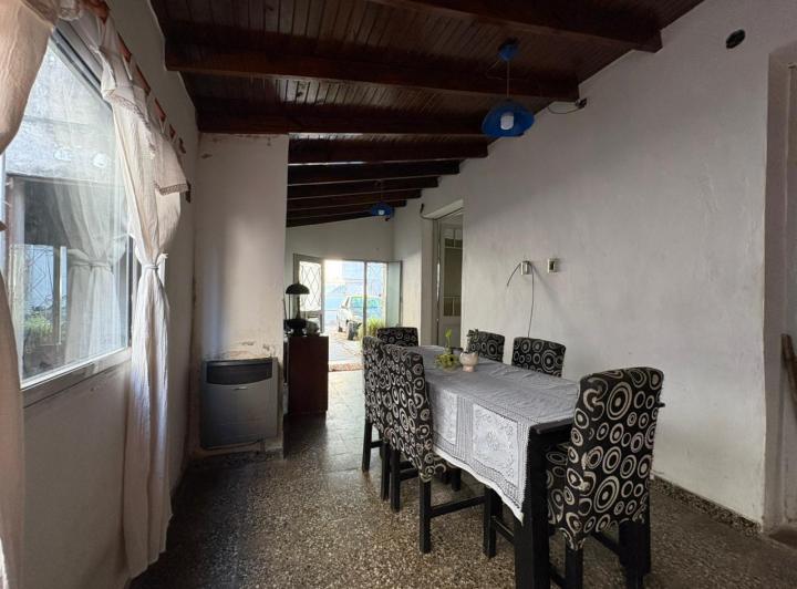Casa · 114m² · 4 Ambientes · 2 Cocheras