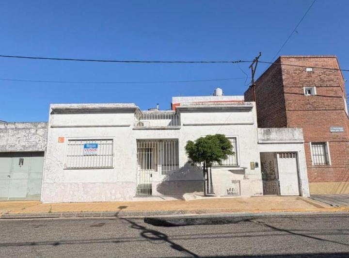 Casa · 70m² · 4 Ambientes